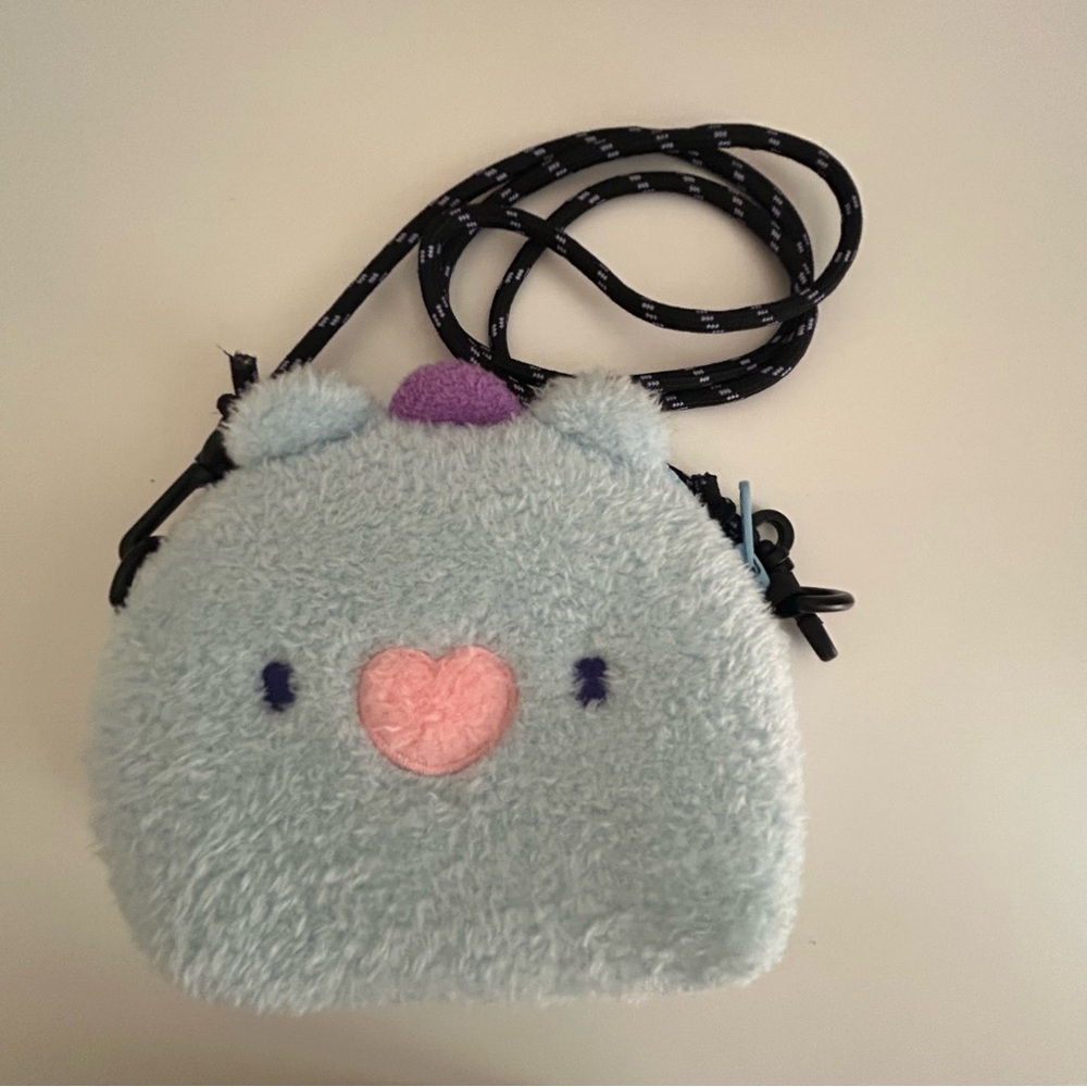 BT21 Mang Minini Face Pouch Fluffy Crossbody